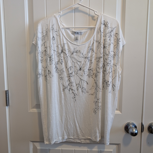 3 For $18 White House Black Market Ivory Top with Black Floral Design - Picture 1 of 4